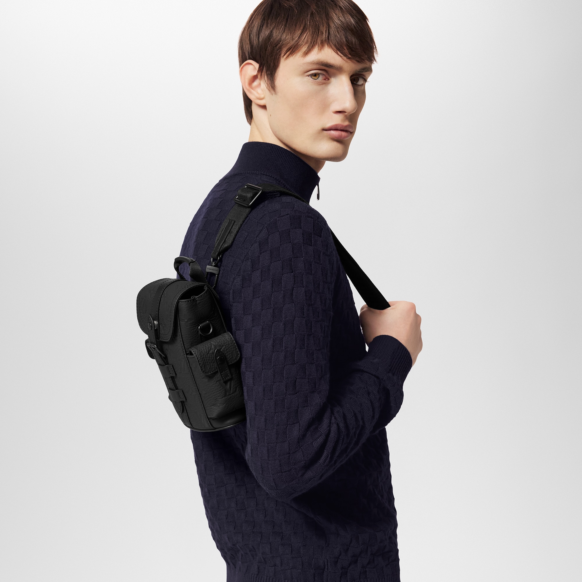 ルイヴィトン　ナノクリストファー　Ｍ83164 Nano Christopher Backpack - Luxury Monogram Taurillon Leather